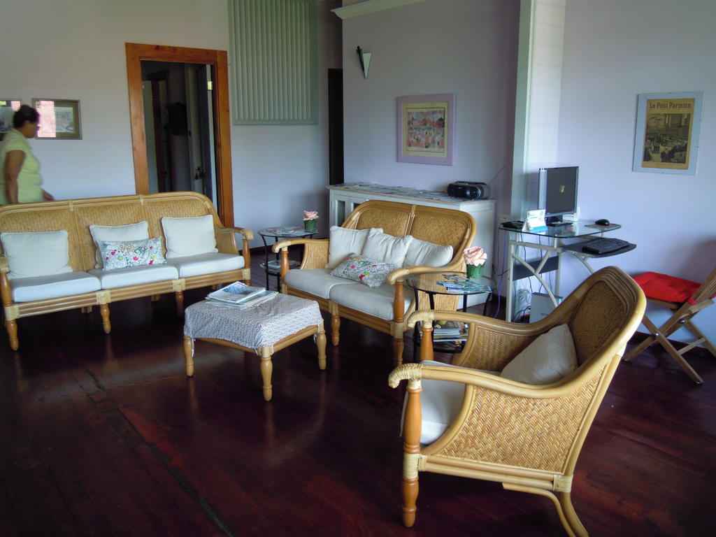 Dos Palmitos Bed And Breakfast Cidade do Panamá Exterior foto