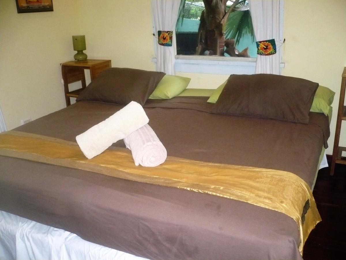Dos Palmitos Bed And Breakfast Cidade do Panamá Exterior foto